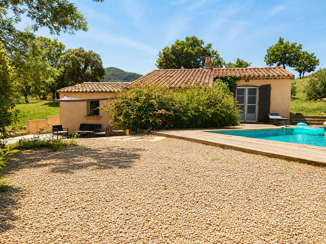 Maison à PLAN-DE-LA-TOUR