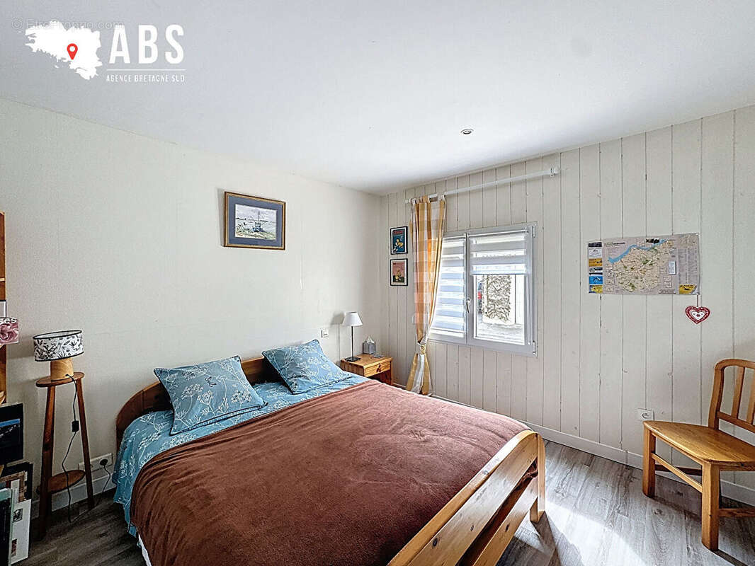 Maison 133 m² à Ferel  - photo 10