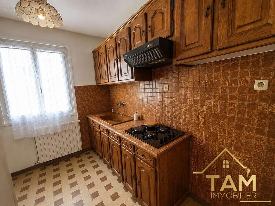 Maison 66 m² à Saint-Cyr-L'ecole  - photo 3