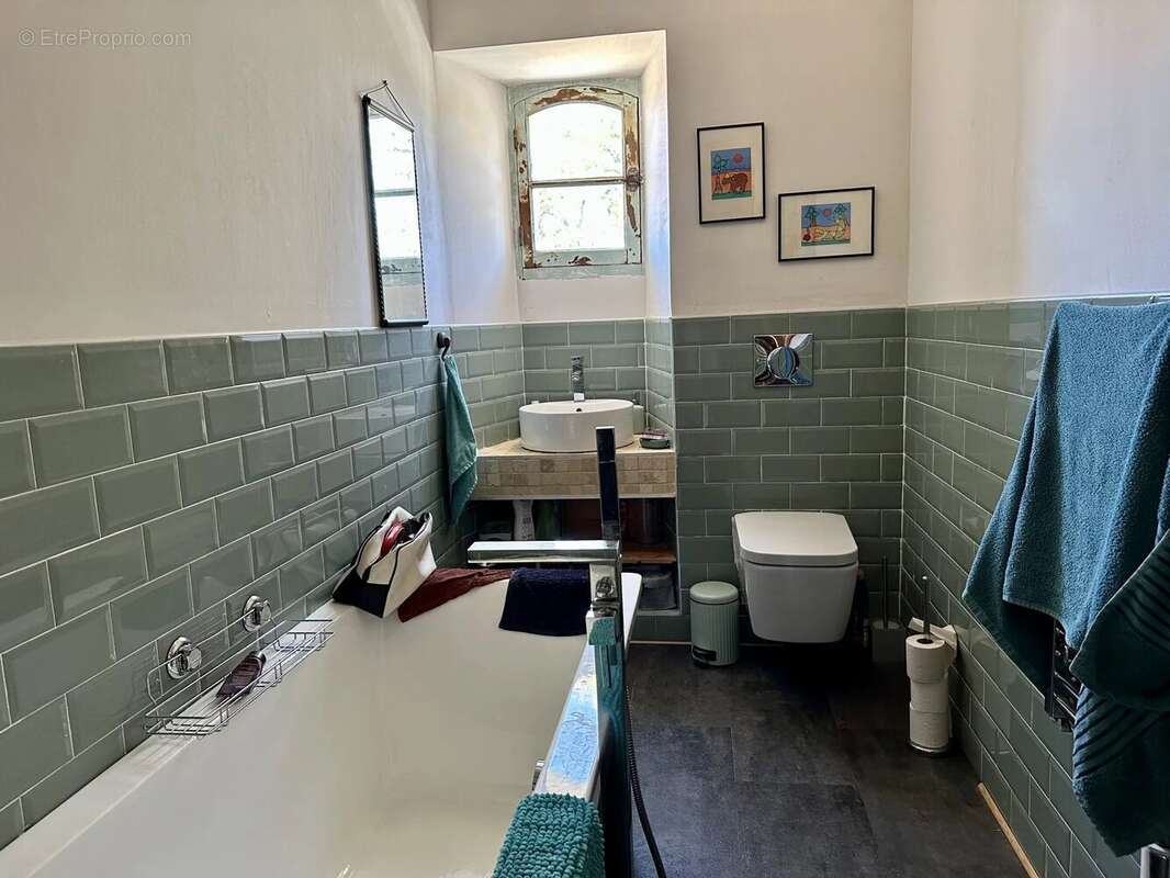 Maison à AUBETERRE-SUR-DRONNE