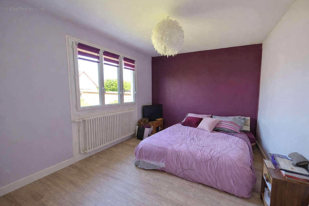 Maison Le Boullay Mivoye 6 pièces - photo 9