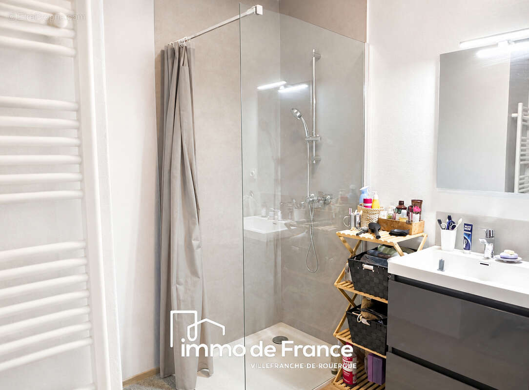 Appartement Villefranche de Rouergue 2 pièces 50 m² avec loggia, cellier et parking - photo 6