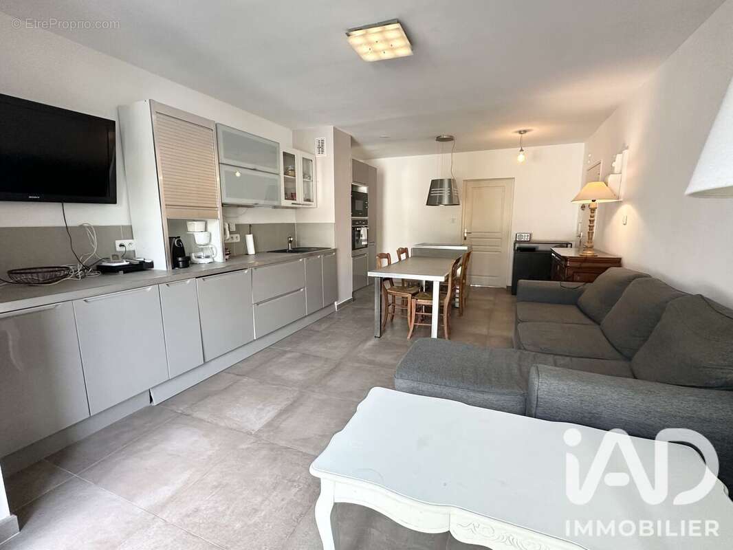 Appartement 82 m² à Cassis  - photo 2