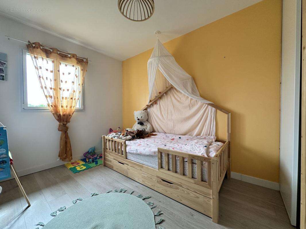 Maison 120 m² à Puiseux  - photo 12
