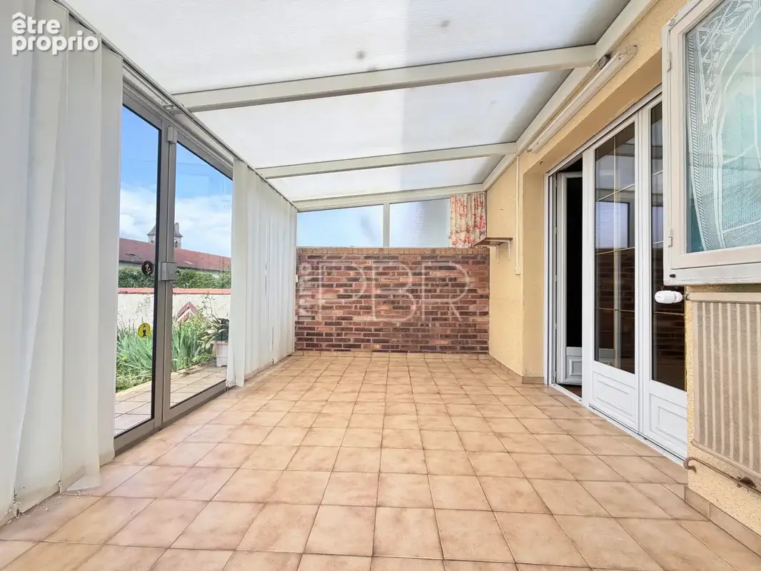 Maison T6 avec garage - photo 8