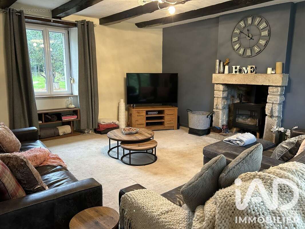 Maison 379 m² à Melrand  - photo 3