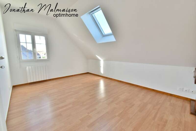 Maison à CONCHES-EN-OUCHE