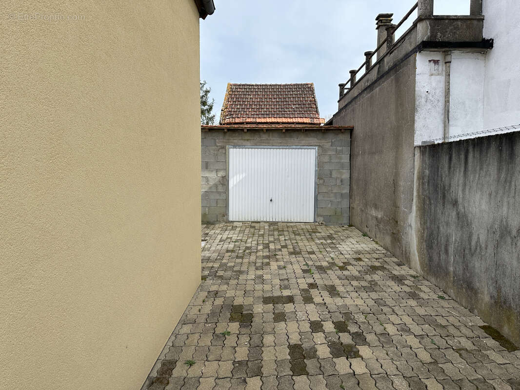 Maison Type 4 sur un terrain de 700 m2 - photo 9