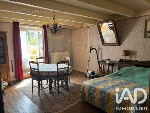 Maison 88 m² à Soyers  - photo 6