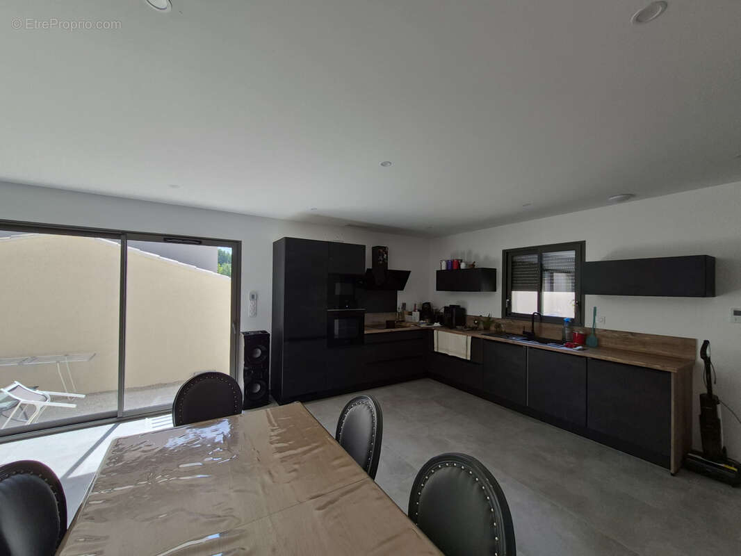 Maison neuve T3 de 78 m2 à MAZAN terrain de 250 m2 idéal primo-accédant - photo 5