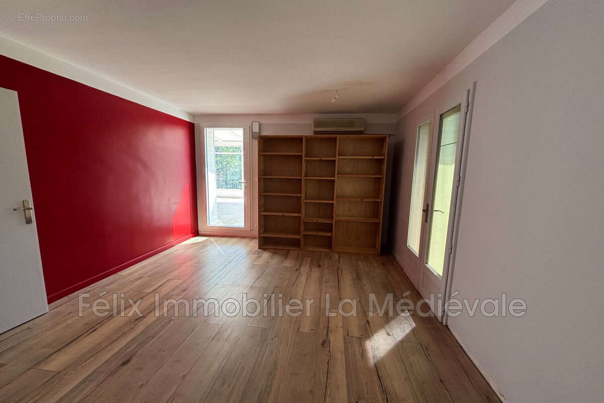 Maison 131 m² à Sarlat-La-Caneda  - photo 8