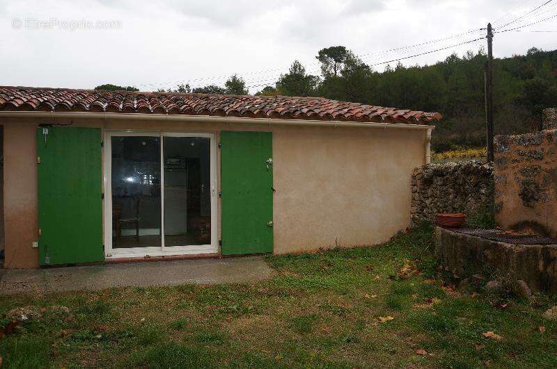 Appartement à CHATEAUVERT