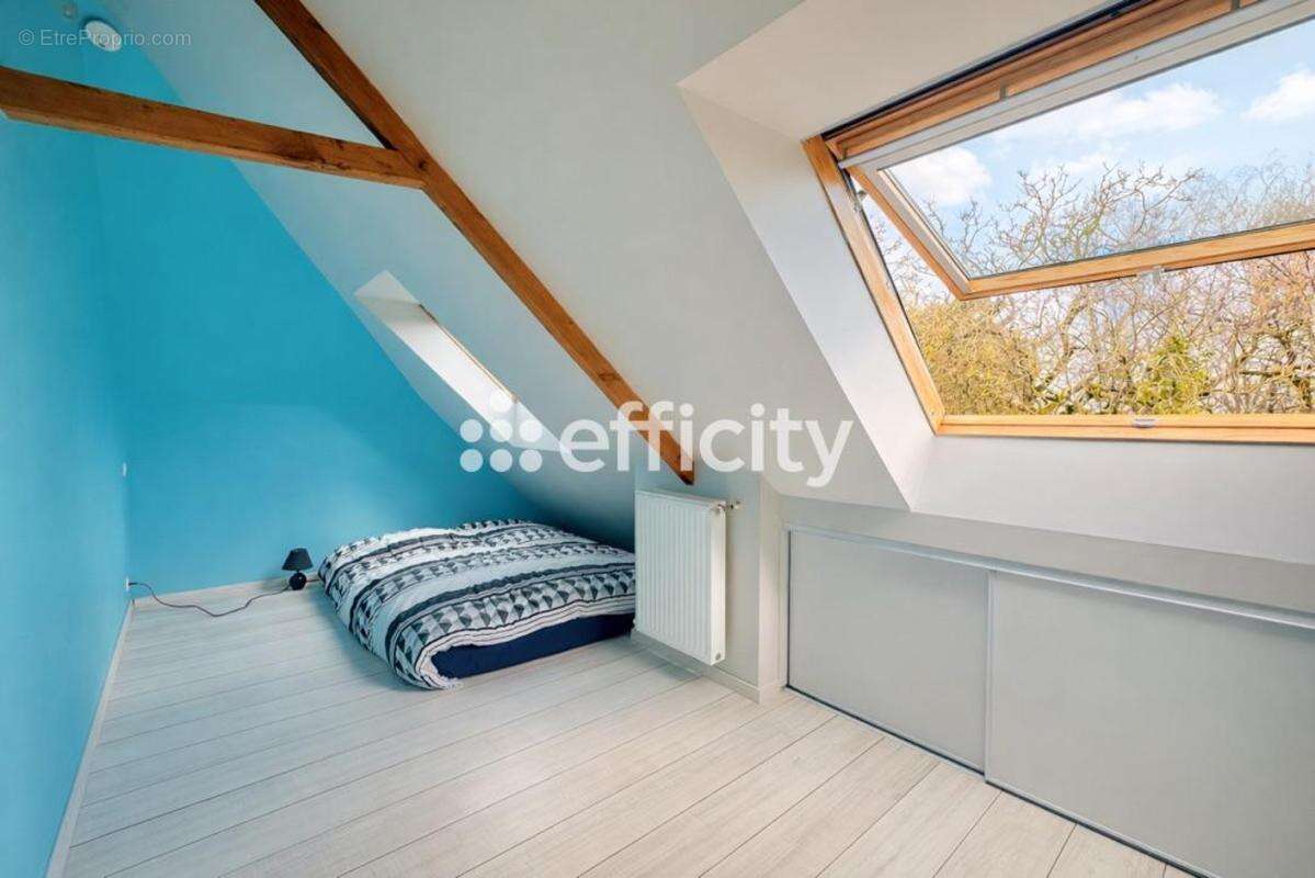 Maison à PIRE-SUR-SEICHE