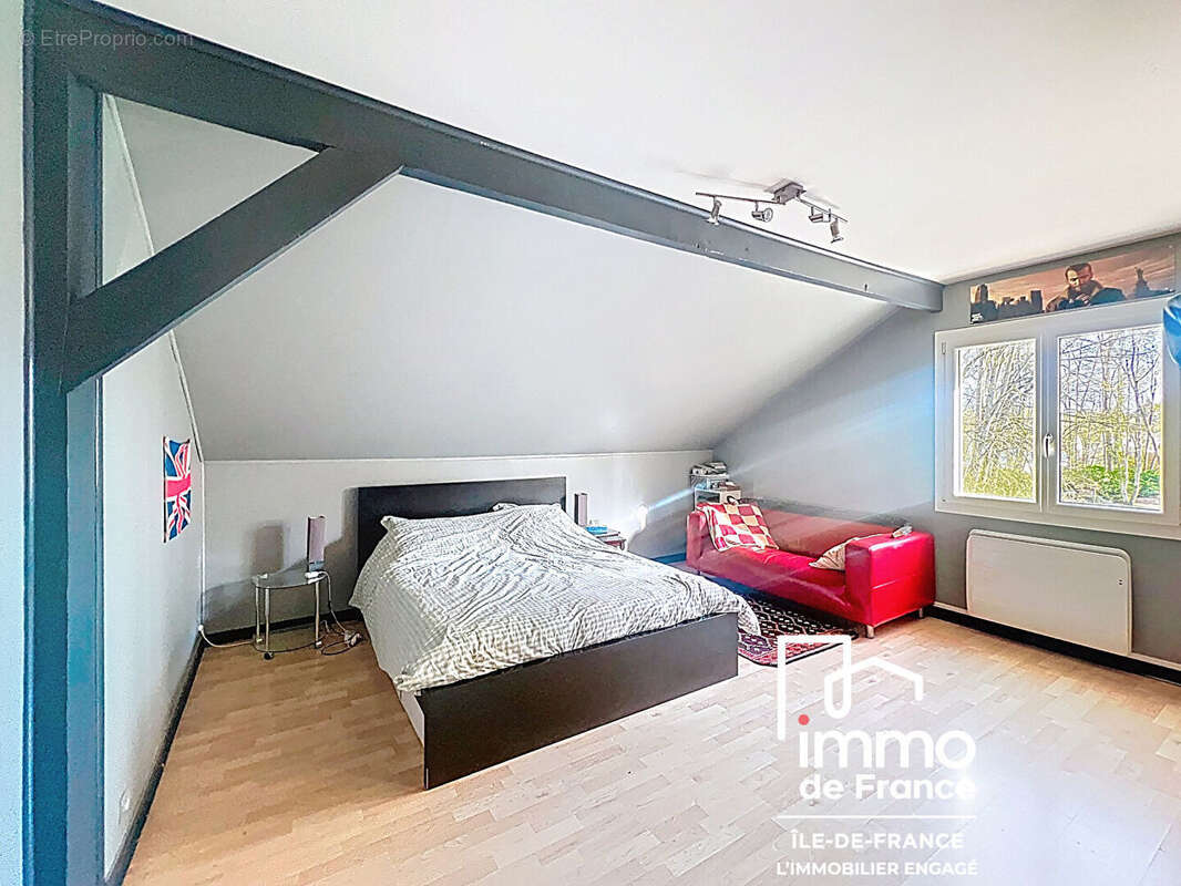 À 5 minutes de Chartres - Propriété familiale d'exception avec piscine chauffée et parc paysagé - photo 13