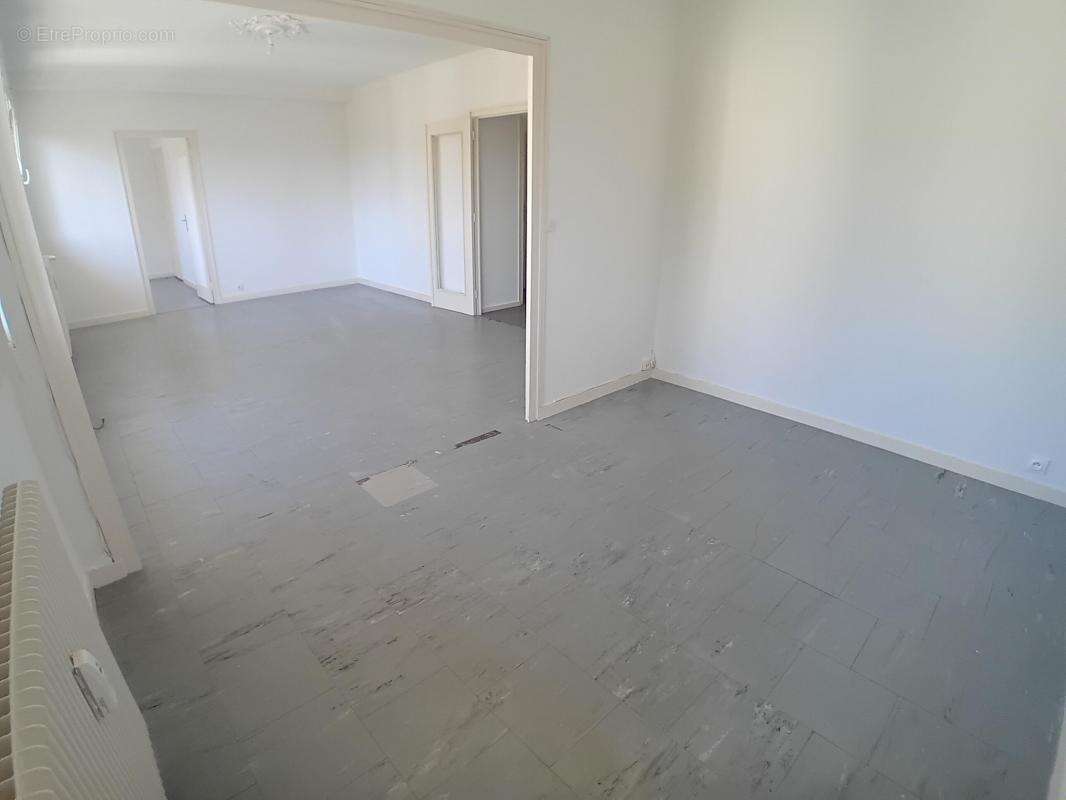 Appartement à ASNIERES-LES-DIJON