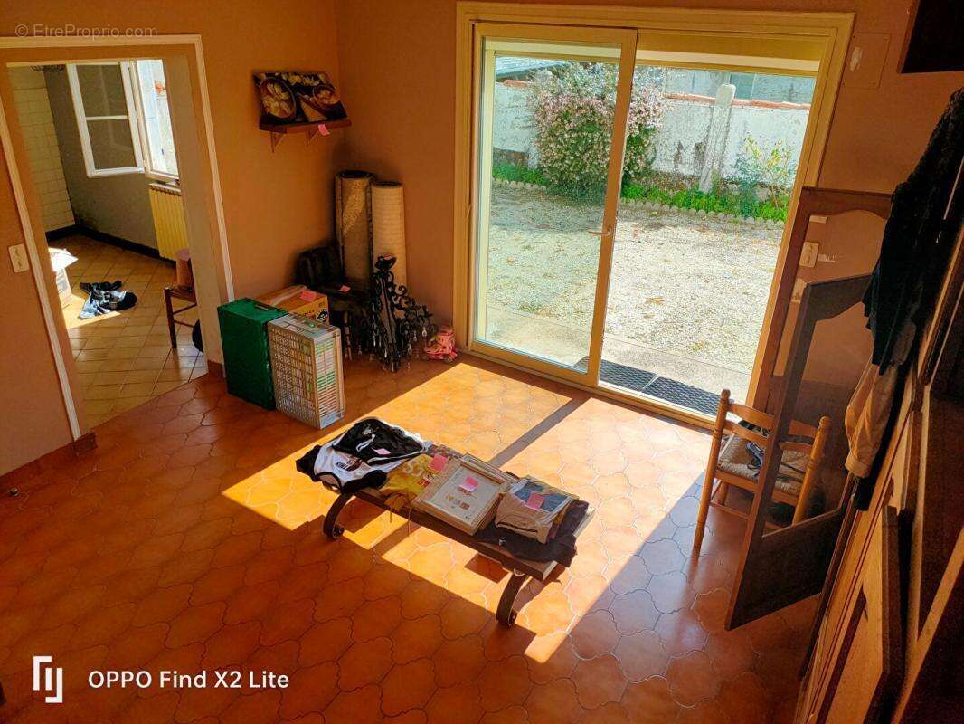 Maison Saint Saturnin Du Bois 8 pièce(s) 120 m2 - photo 4