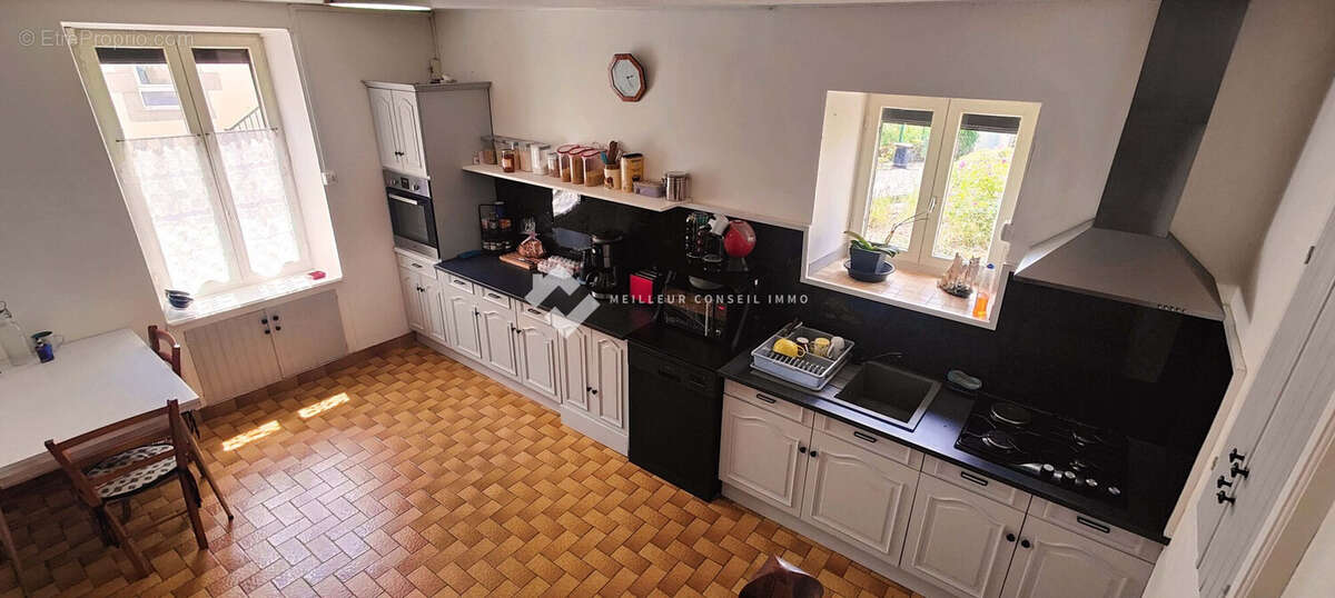 Maison 96 m² à Caurel  - photo 3
