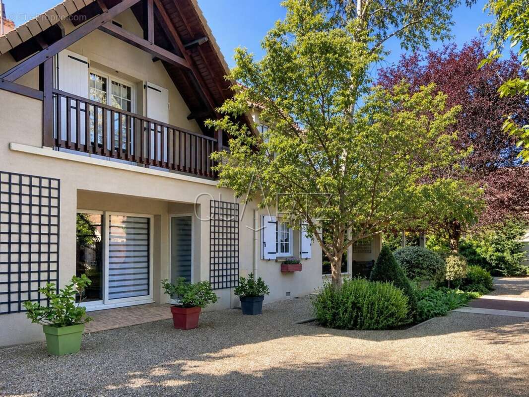 Maison à ANET