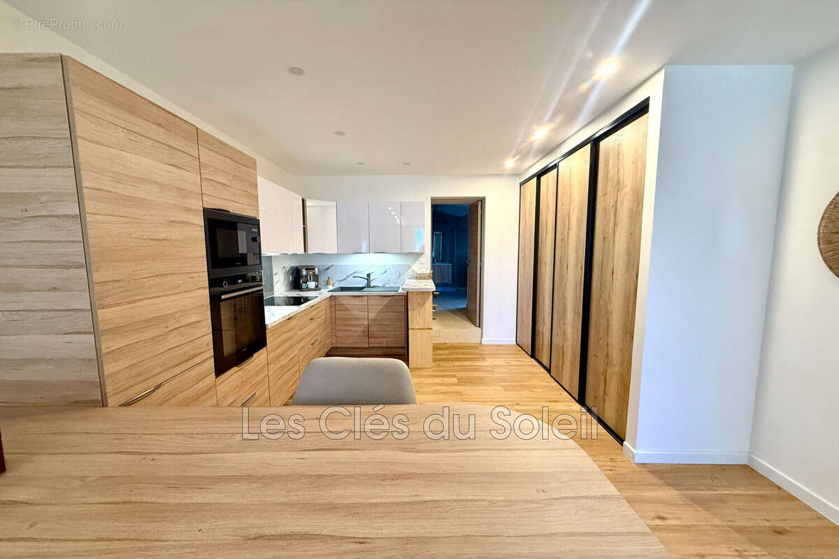 Appartement à HYERES
