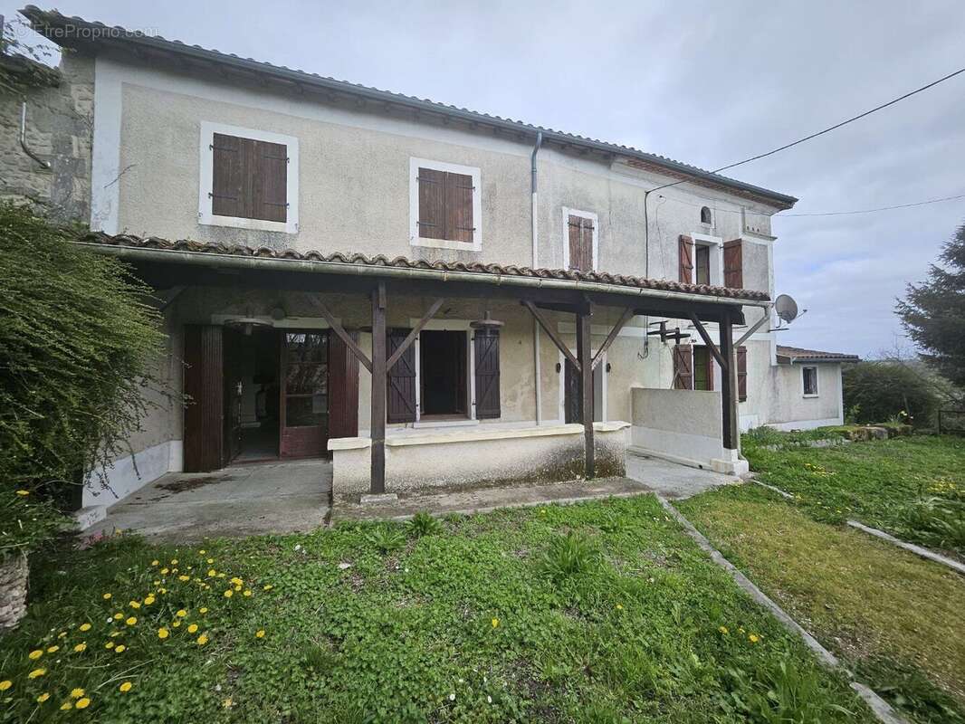 Maison à RIBERAC
