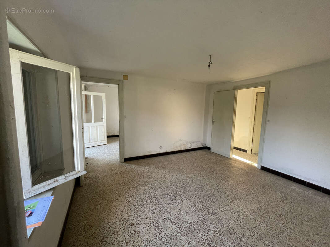 Appartement à MERCEUIL