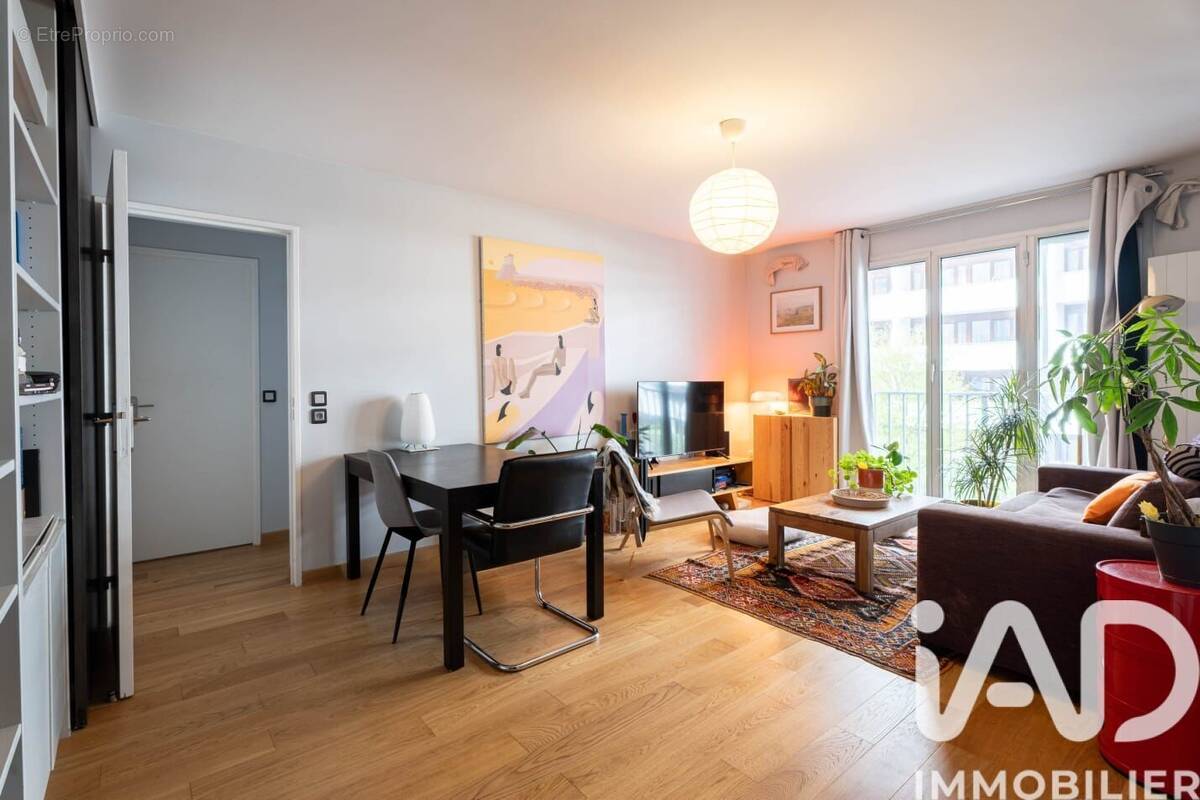 Photo 1 - Appartement à PARIS-13E