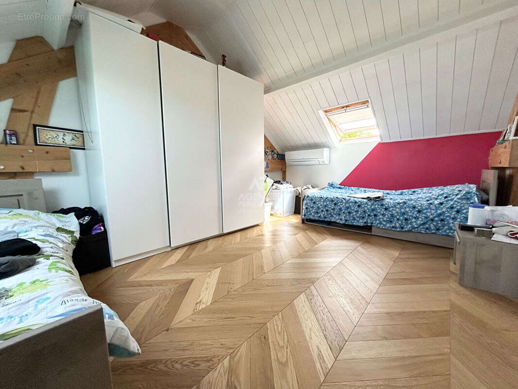 Maison à CARRIERES-SOUS-POISSY