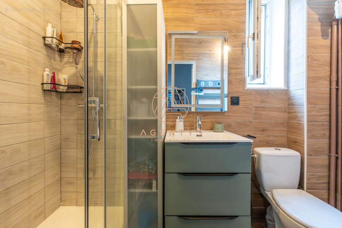 Appartement à LE PERREUX-SUR-MARNE