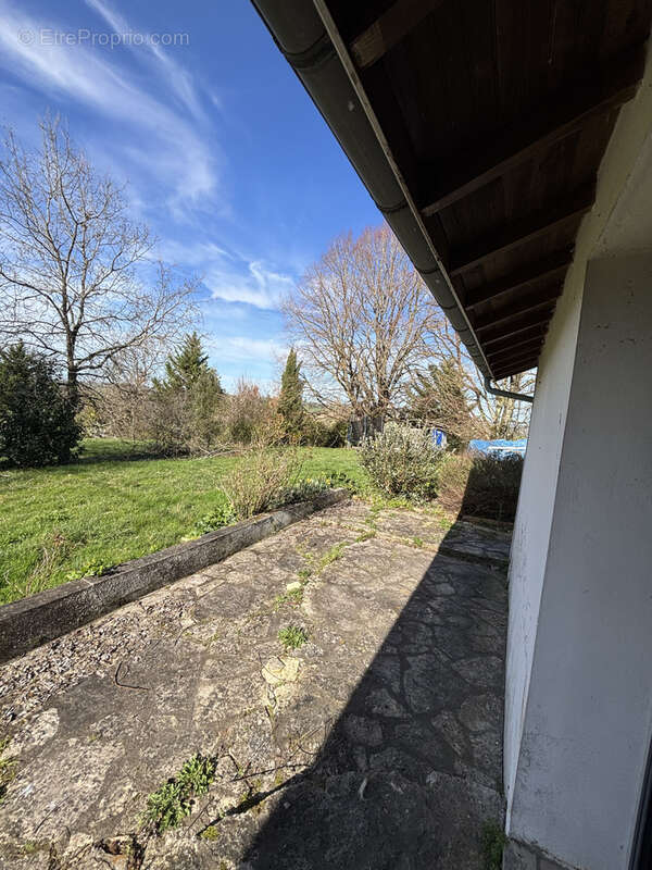 Maison à MONCLAR