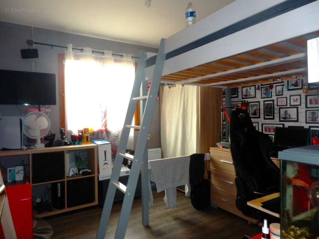 Maison à FONTAINE-BELLENGER