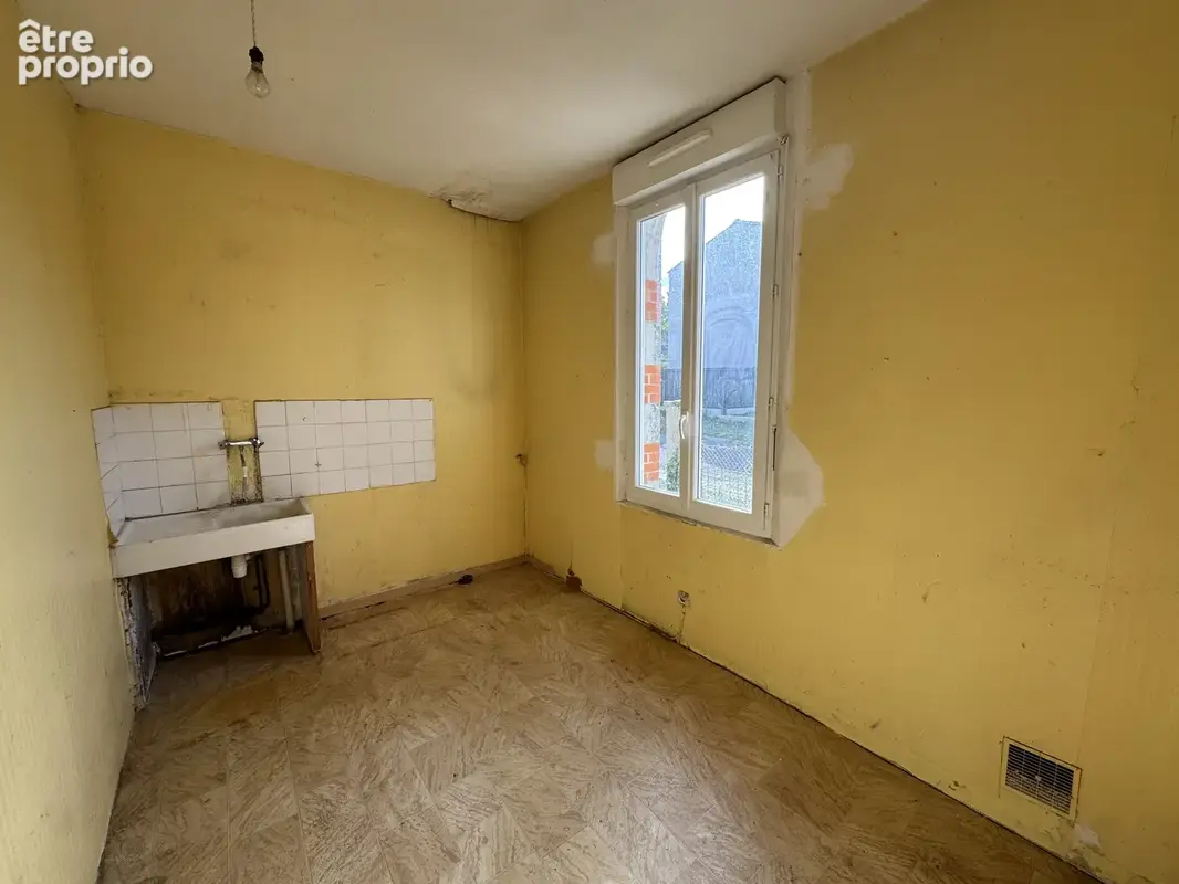 Maison 7 pièces 95 m² à vendre à Barbezieux-Saint-Hilaire (16300) - photo 5