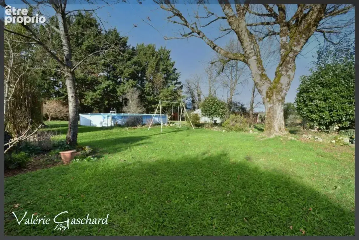 Montcaret – Belle maison en pierre de 250 m² en pleine campagne – Idéale projet familial ou activité touristique ou de bien être - photo 18