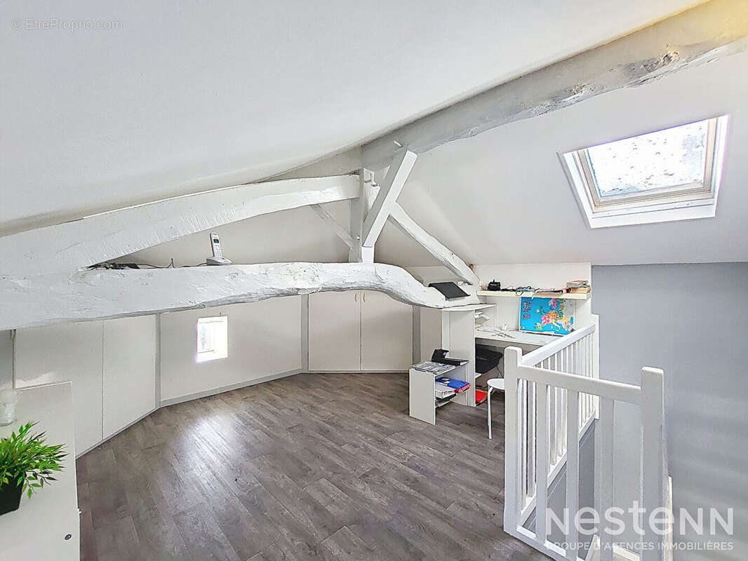 A Vendre Maison en pierre rénovée de 175 m² avec jardin et garage dans un hameau de Condom - photo 18