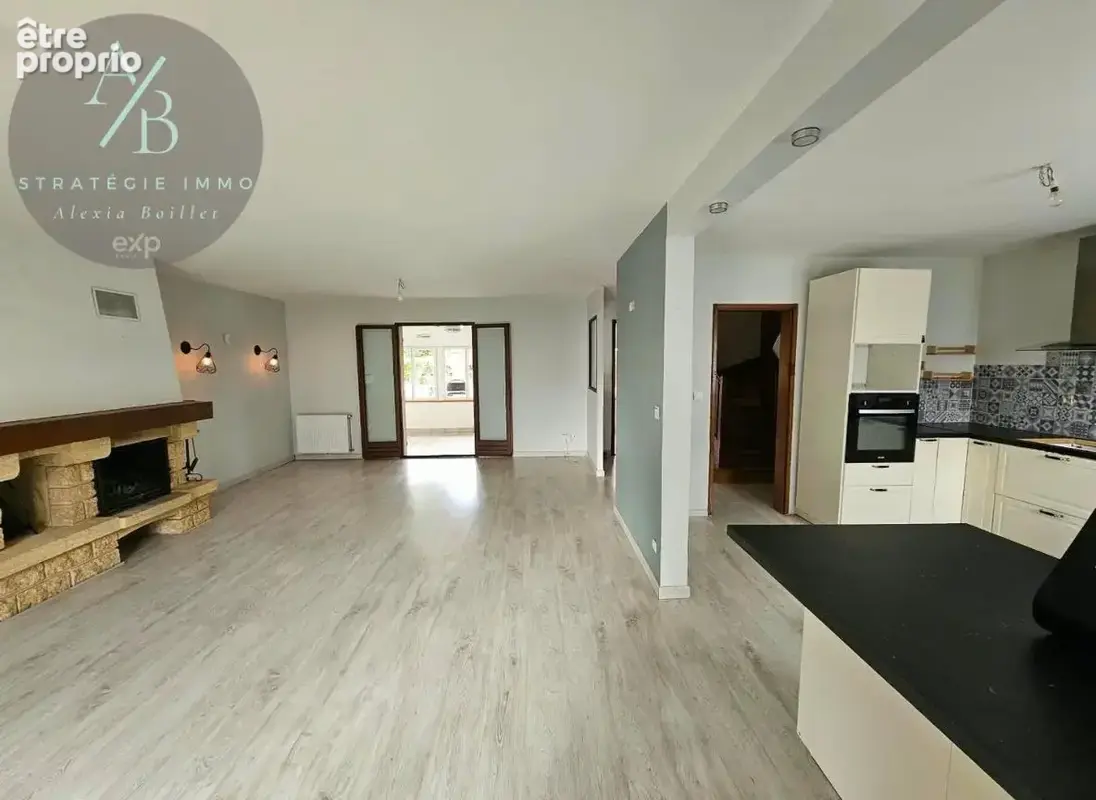 Maison 8 pièces 175 m² à vendre à Gisors (27140) - photo 2
