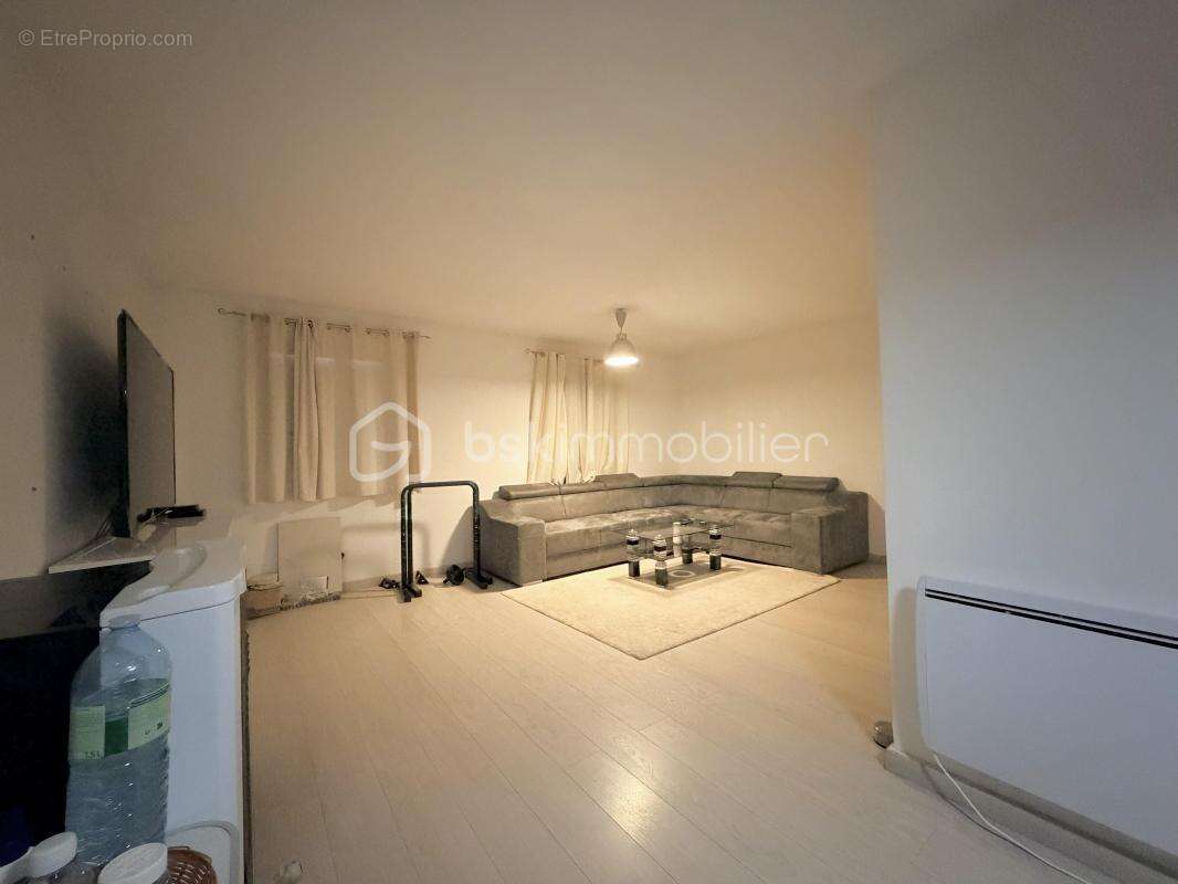 Maison à ROZAY-EN-BRIE