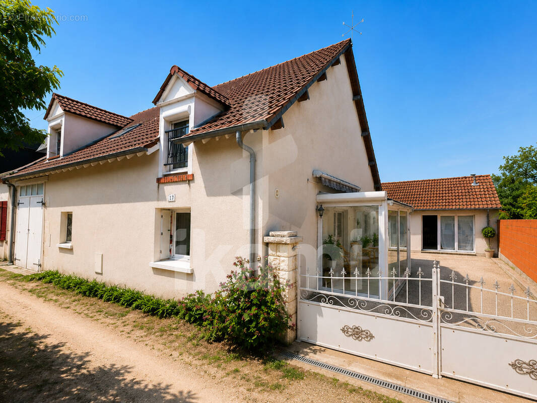 Maison à SAINT-LAURENT-NOUAN