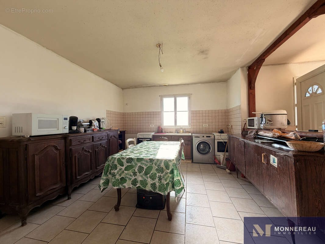 Maison à SAINTE-MEME