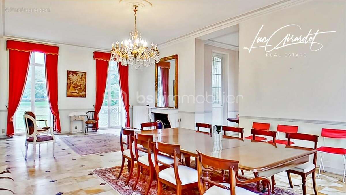 Maison à COULOMMIERS