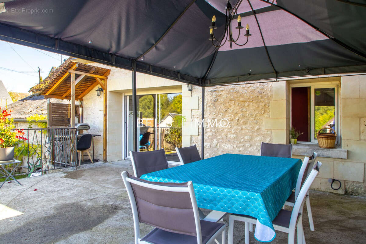 Maison à MONTLOUIS-SUR-LOIRE