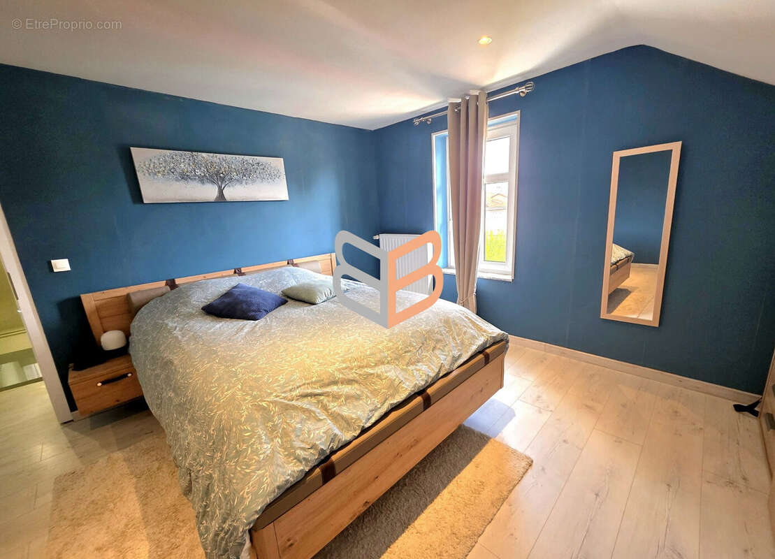 Maison 85 m² à Sainte-Marie-Aux-Chenes  - photo 7