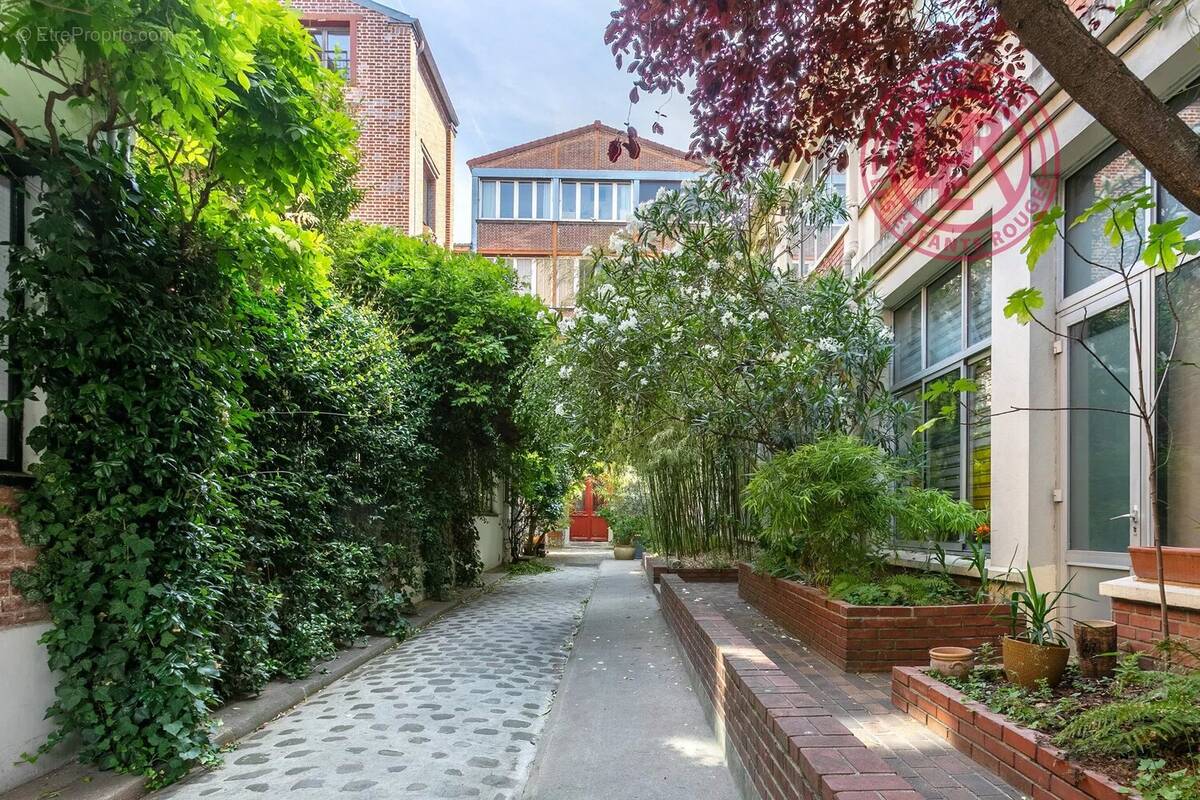 Appartement à PARIS-10E