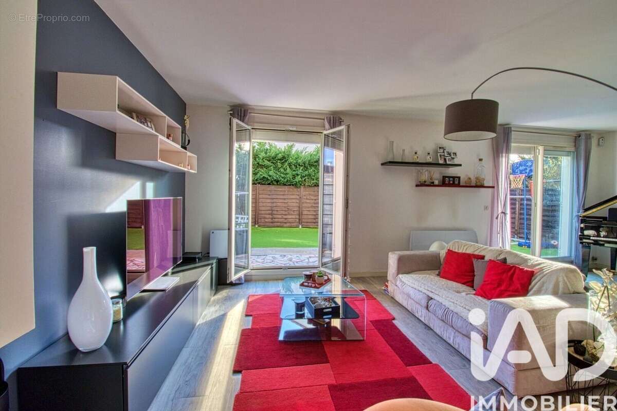Photo 2 - Maison à CARRIERES-SOUS-POISSY