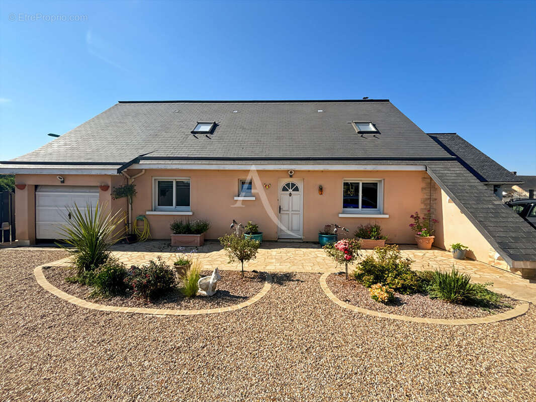 Maison Bourg Beaudouin 6 pièce(s) 140 m2 - photo 3