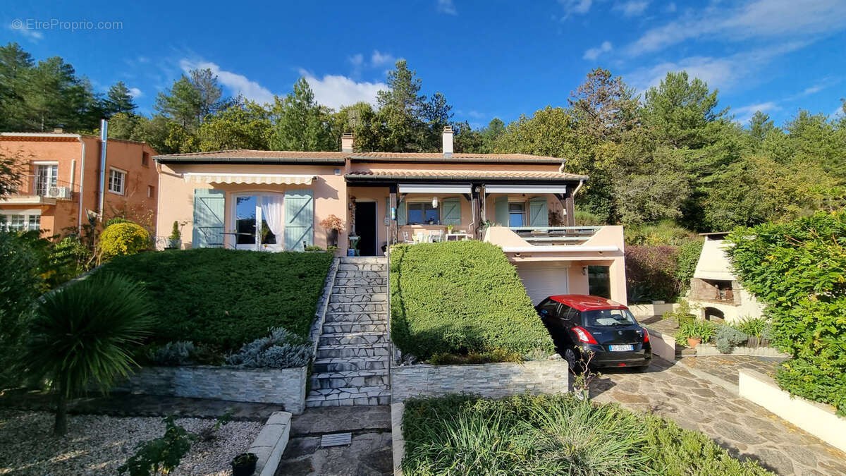 Maison à LAMALOU-LES-BAINS