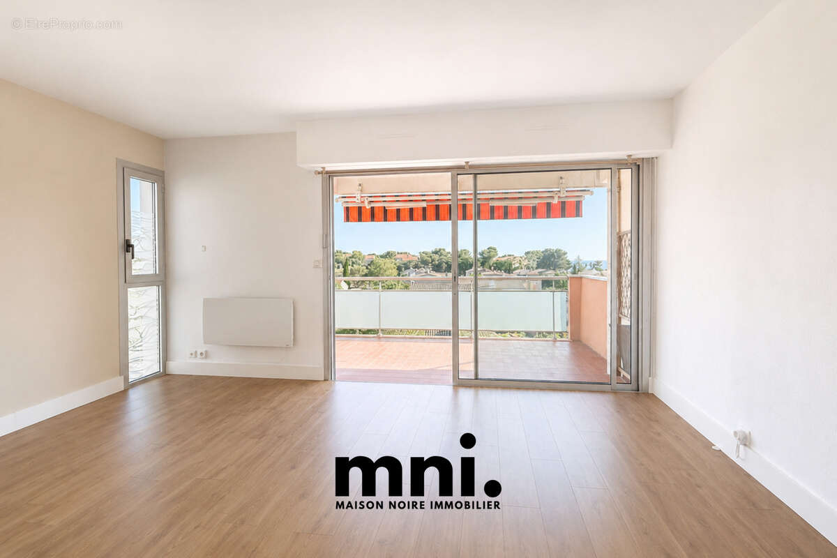 Appartement à SAINT-MANDRIER-SUR-MER