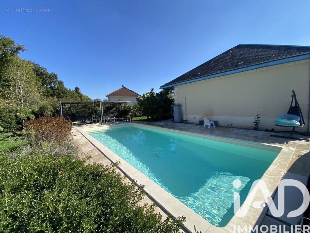 Photo 1 - Maison à SAINT-FIEL