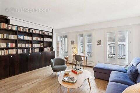 Appartement 178 m² à Paris-6e  - photo 2