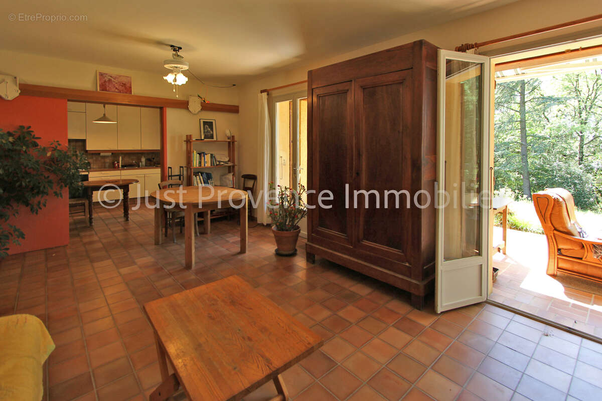 Maison à BEDOIN