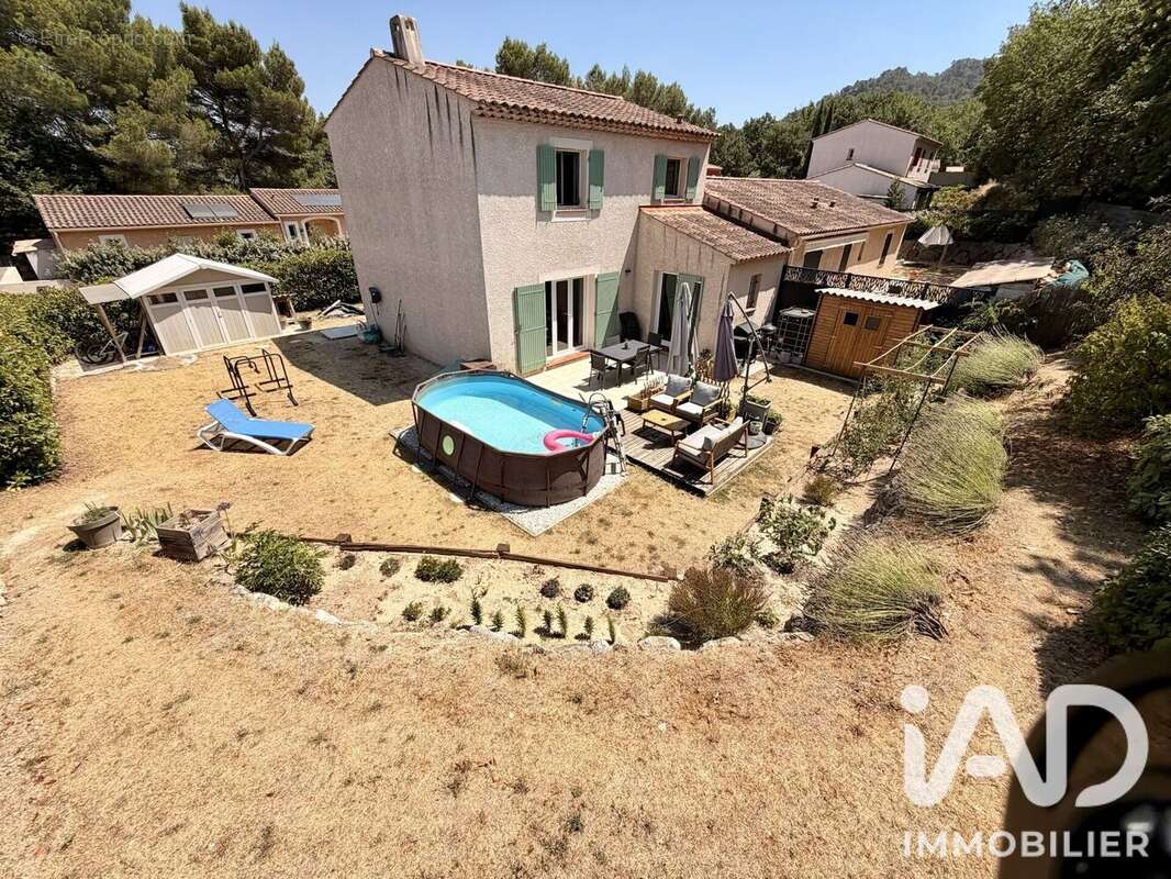 Maison 100 m² à La Roque-D'antheron  - photo 2