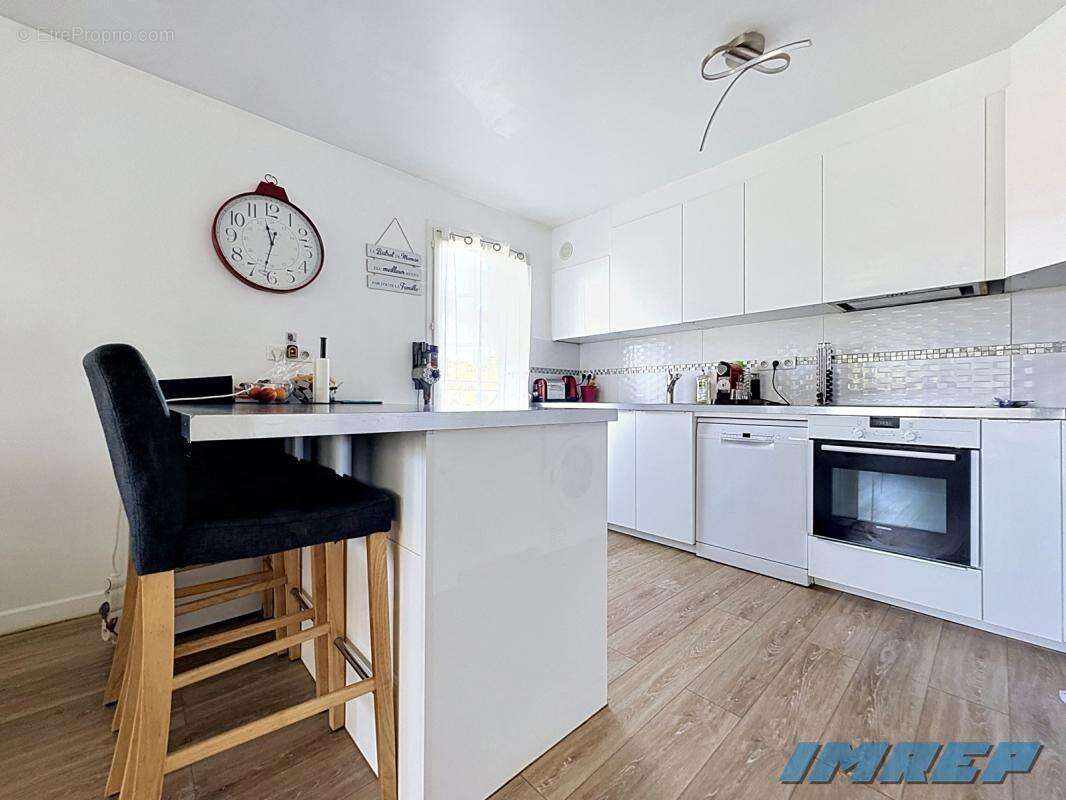 Appartement 90 m² à Marseille-9e  - photo 5